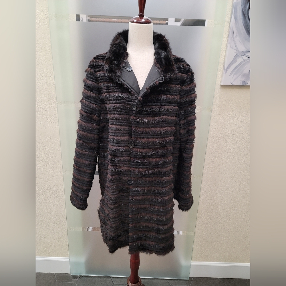 Genuine MINK Reversable Black/Brown Coat Size Large